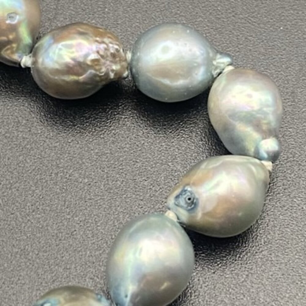 Vtg Gray Baroque Cultured Pearl Necklace 18" Hand-Knotted Sterling Silver Clasp - Picture 6 of 9